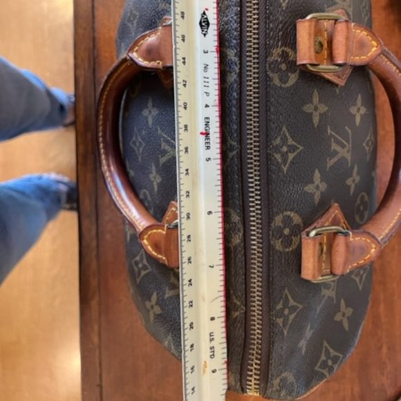 Louis Vuitton Bag - Picture 16 of 16